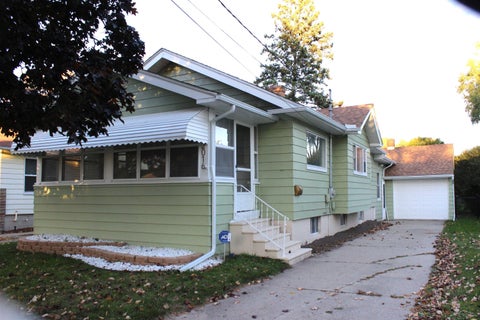 Photo of 2016 Avon Street, Saginaw, MI 48602 (MLS # 50224556)