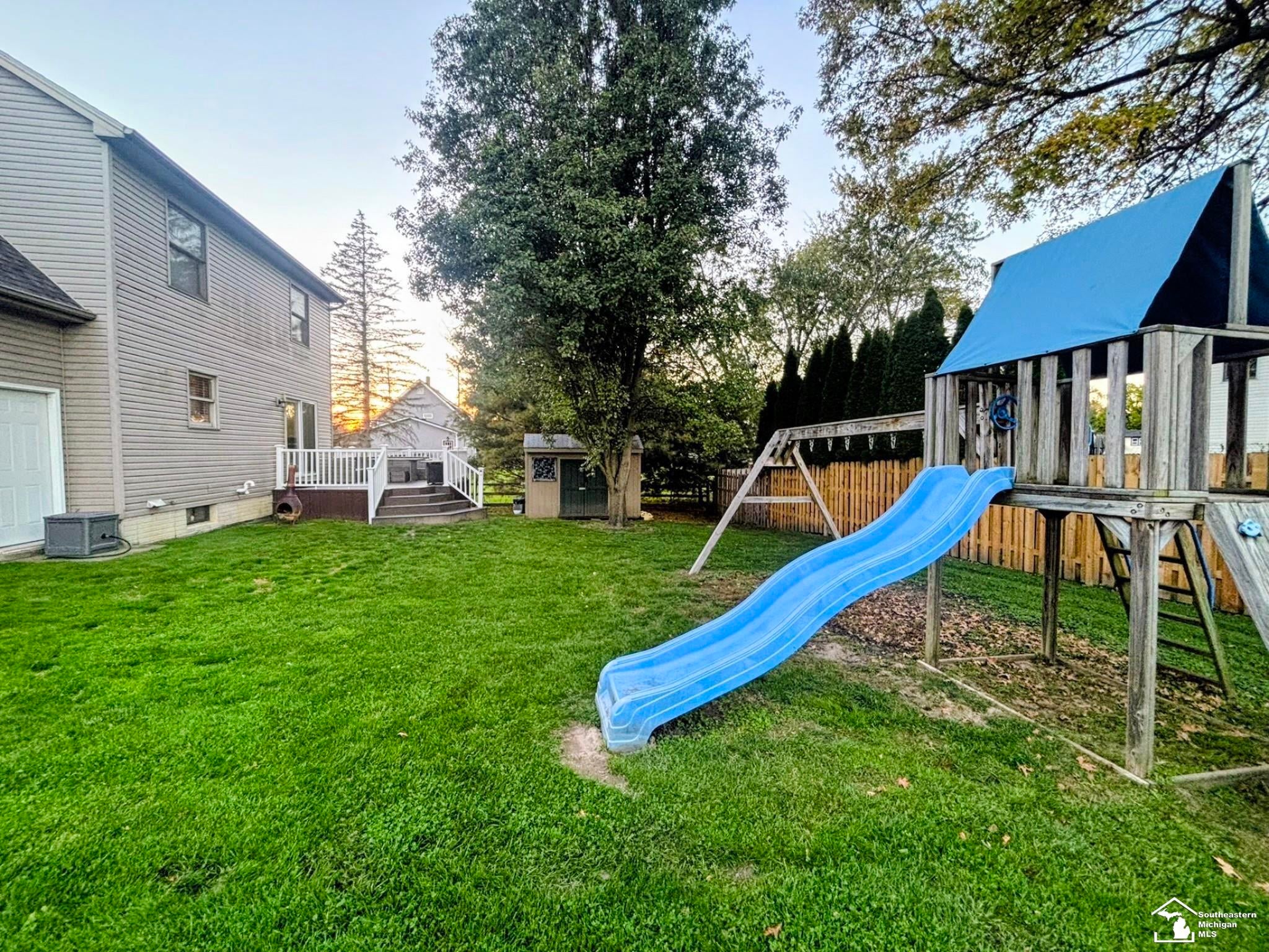 982 Eagle Ridge Trail