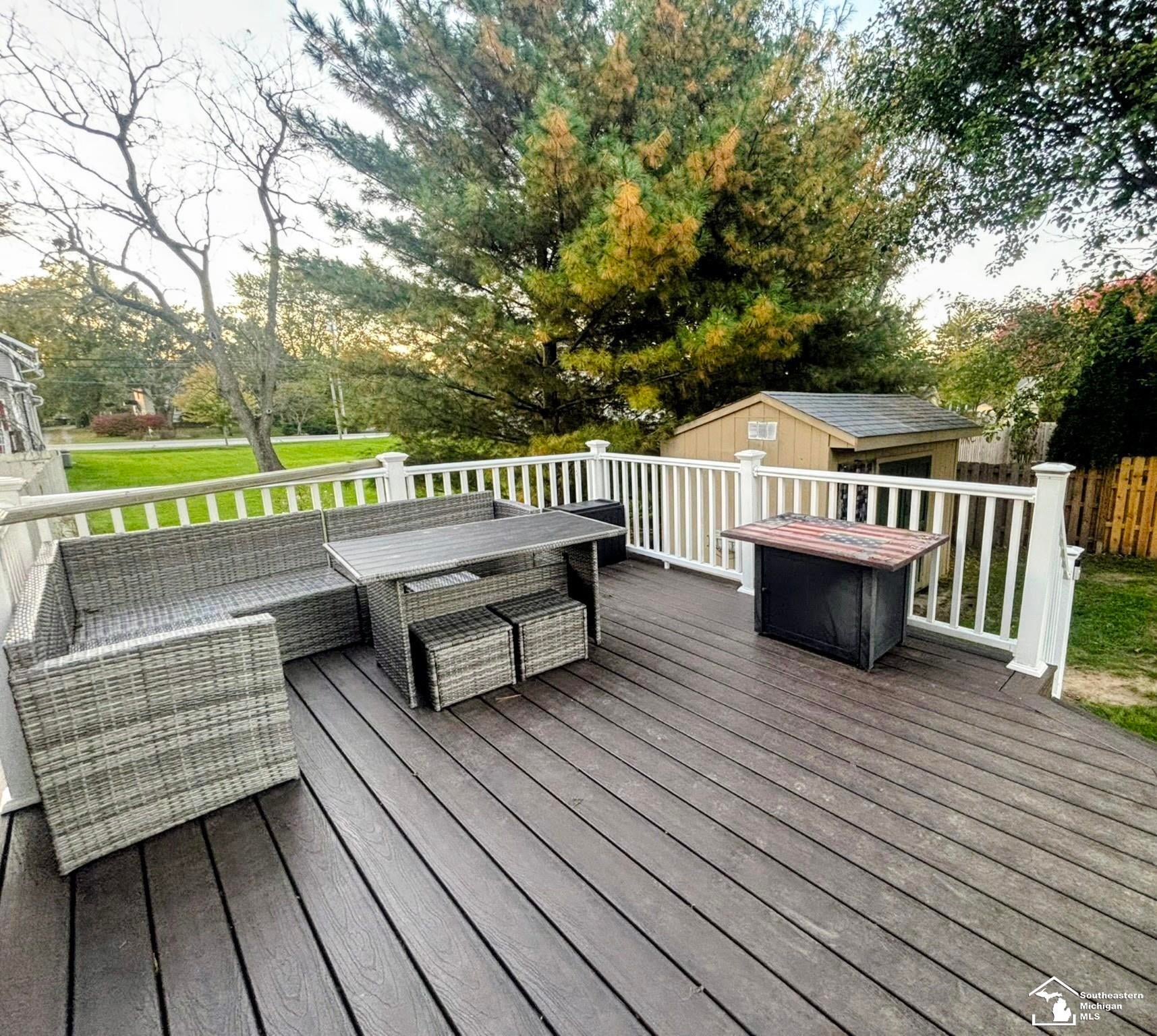 982 Eagle Ridge Trail