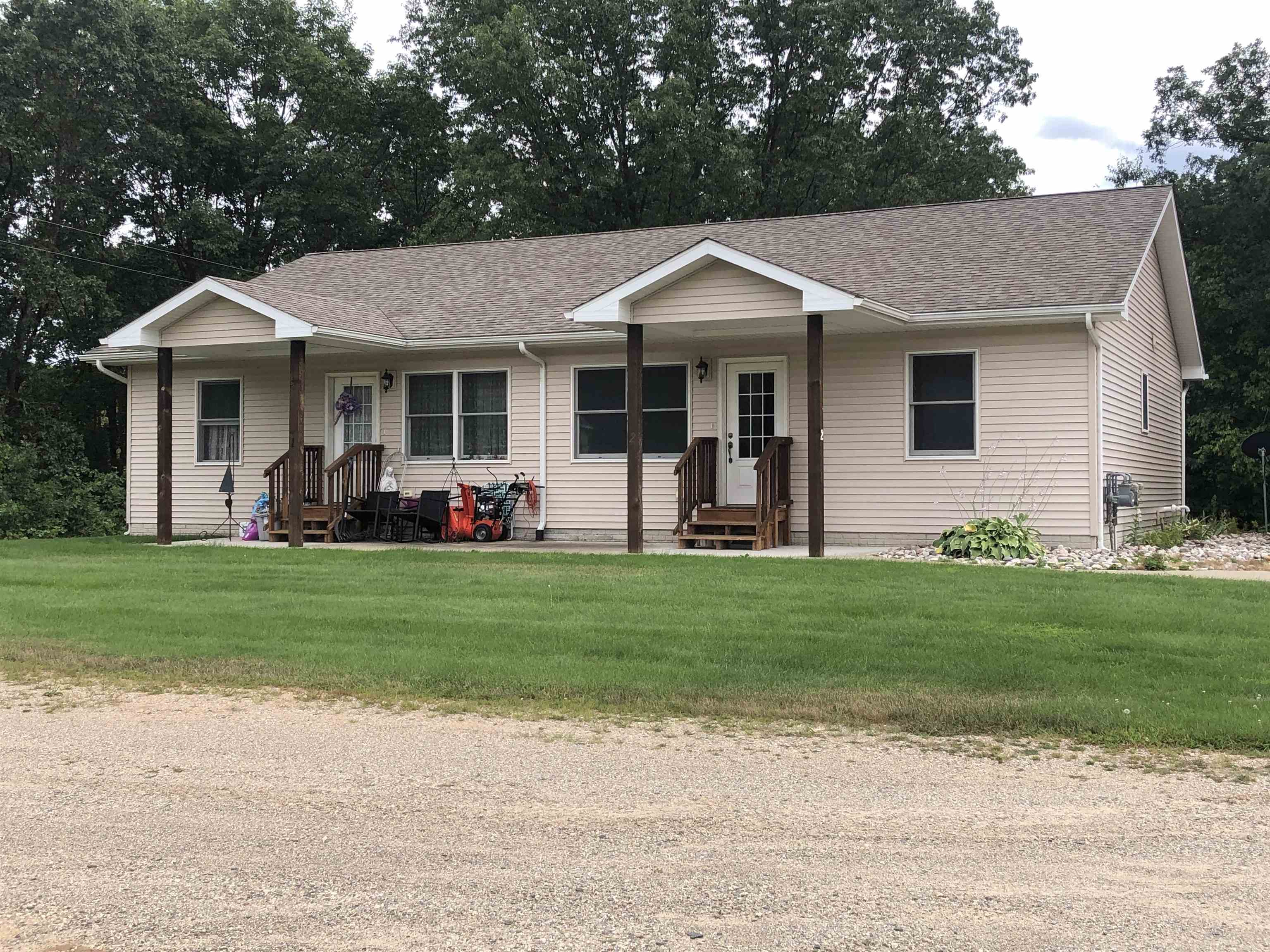 10215 S Lake Station Avenue