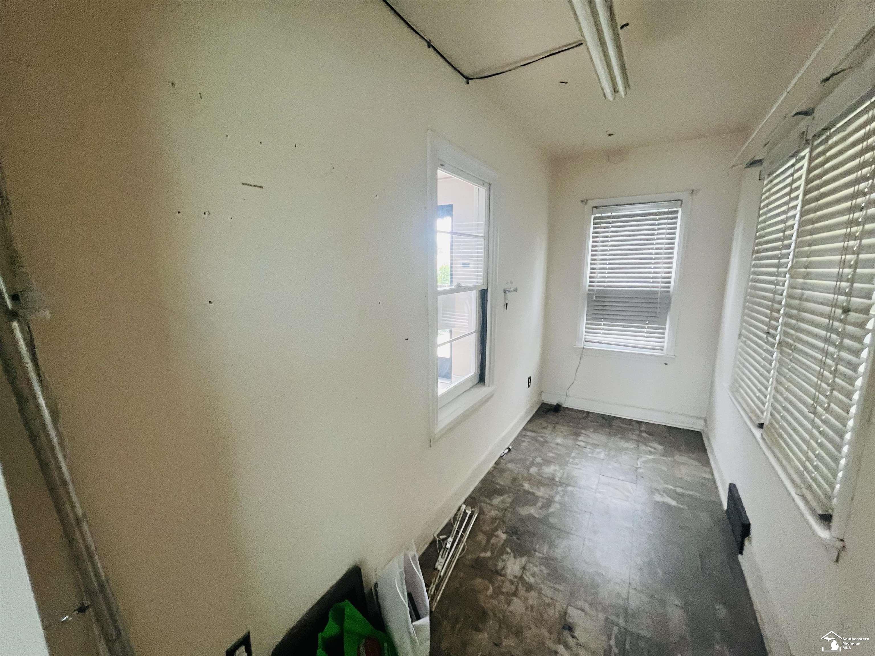 Monroe, Michigan 48161, United States, ,Residential,Active,221430