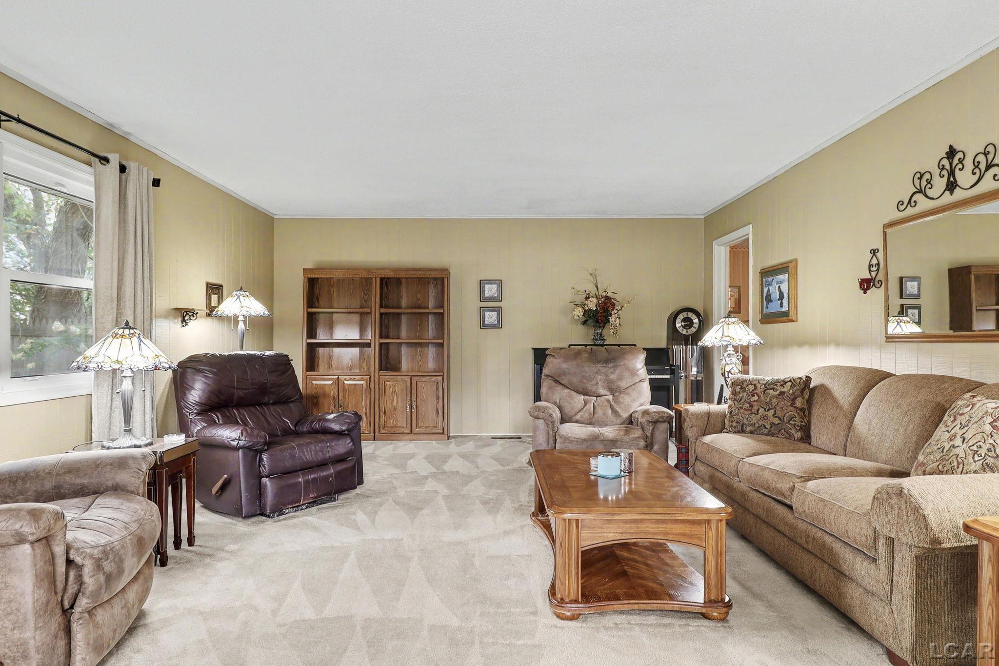 205 Canterbury Drive