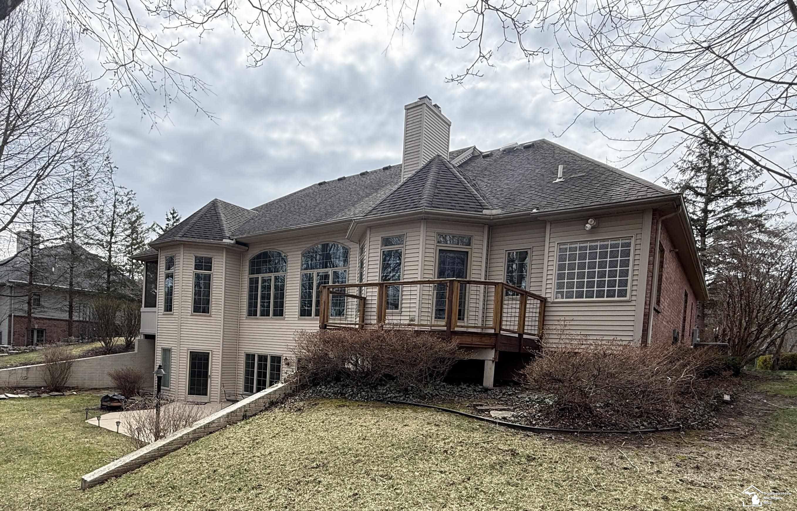 3158 Deer Creek Drive