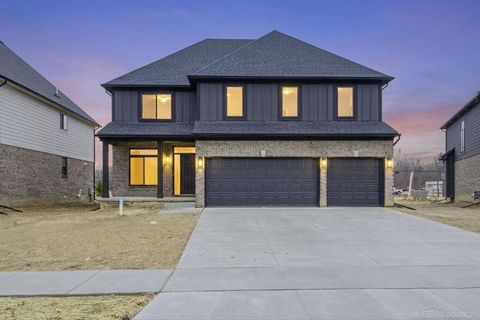 Photo of 14635 Glenshire Drive, Sterling Heights, MI 48312 (MLS # 50201559)