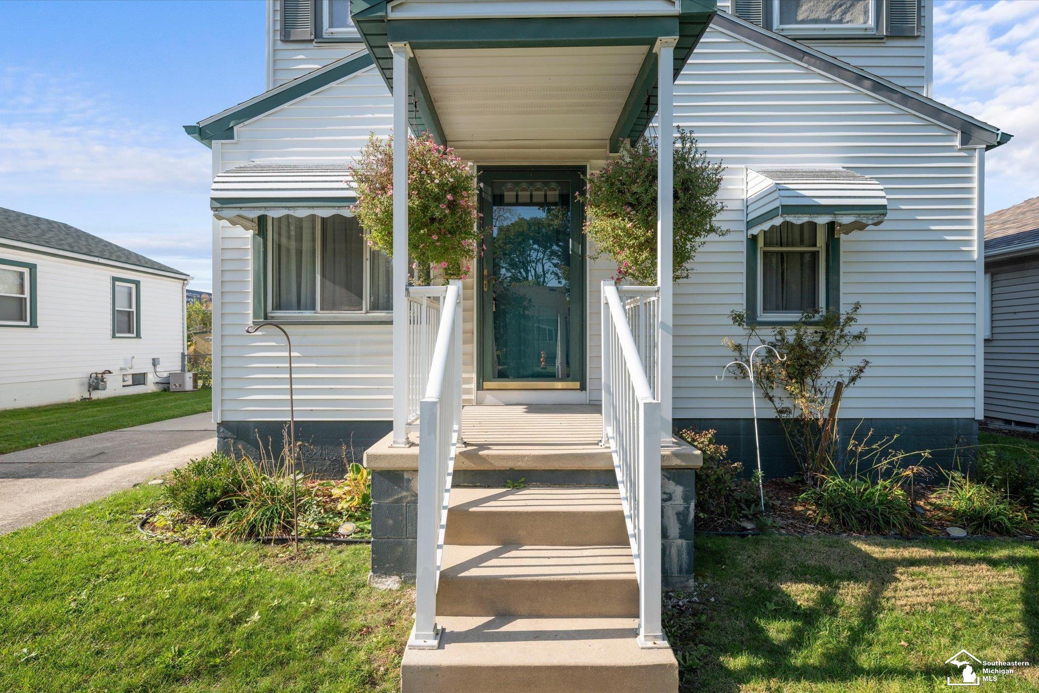 1203 Bentley Drive