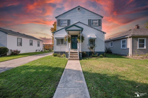 Photo for 1203 Bentley Drive