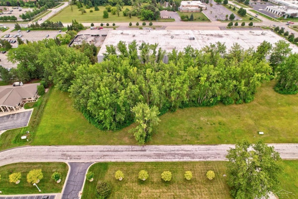 S MCLEOD DR, SAGINAW, MI 48604 - Image acaa1f718ab9aaa4f5cc91063aaa42cc/2441524287