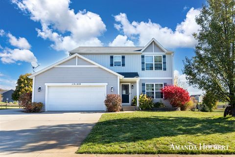 Photo of 12100 Russell Way Court, Cedar Springs, MI 49319 (MLS # 70503564)