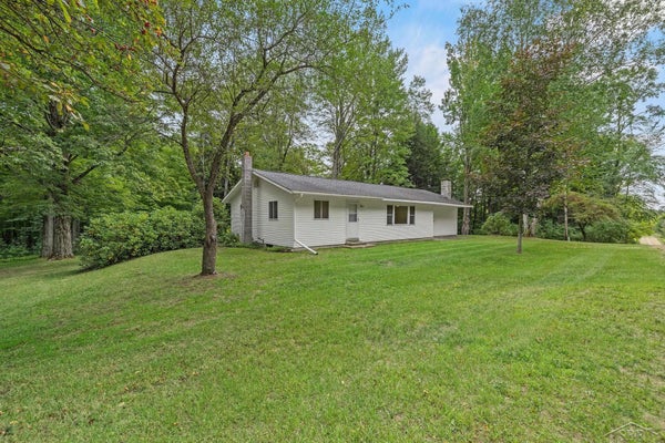 20686 LAKOLA RD, TUSTIN, MI 49688 - Image acd28fd8dbd9ff4787b1ac1ee4cd7381/3828087682