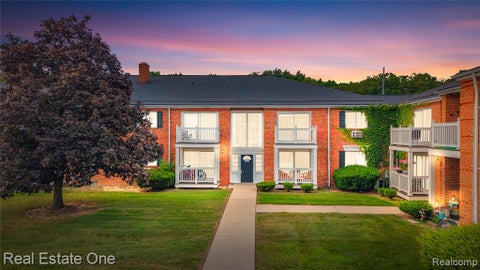 Photo of 2405 Torquay Avenue 207 #207, Royal Oak, MI 48073 (MLS # 61022844)