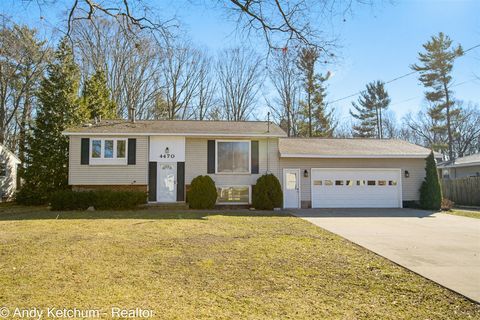 4470 Poulin Street Norton Shores MI 49441