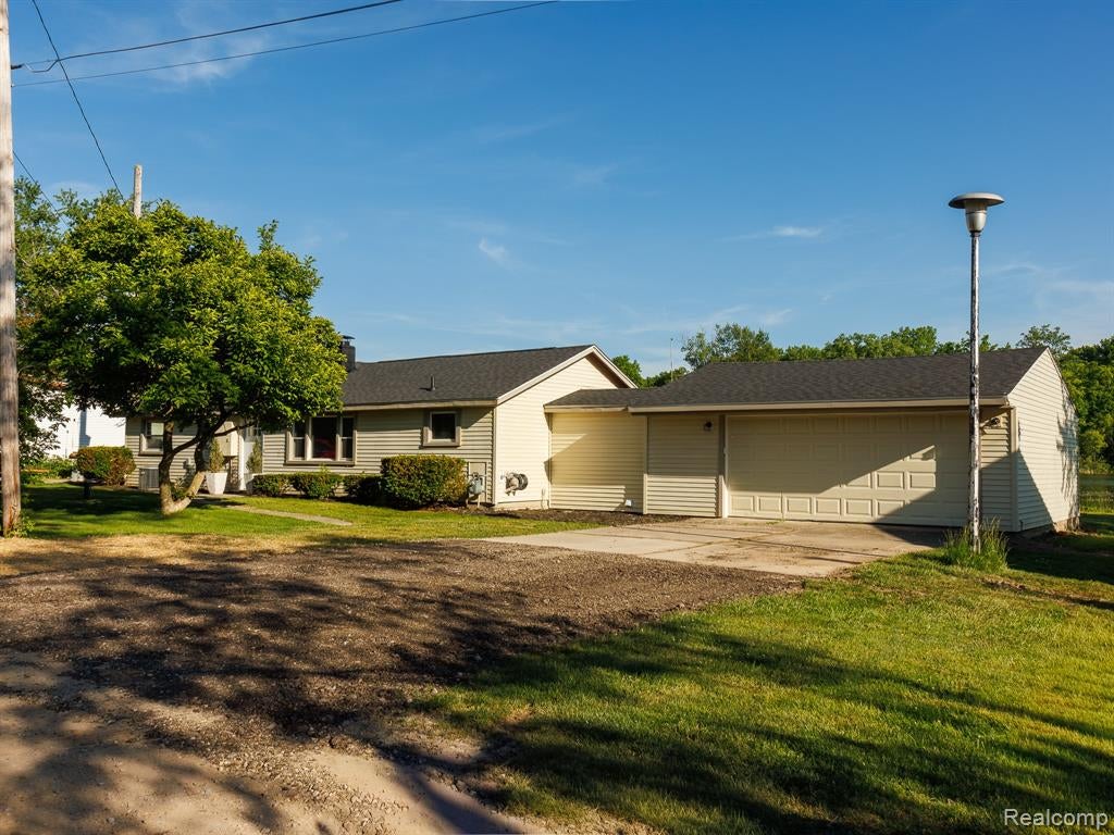 11560 Island Ct Court