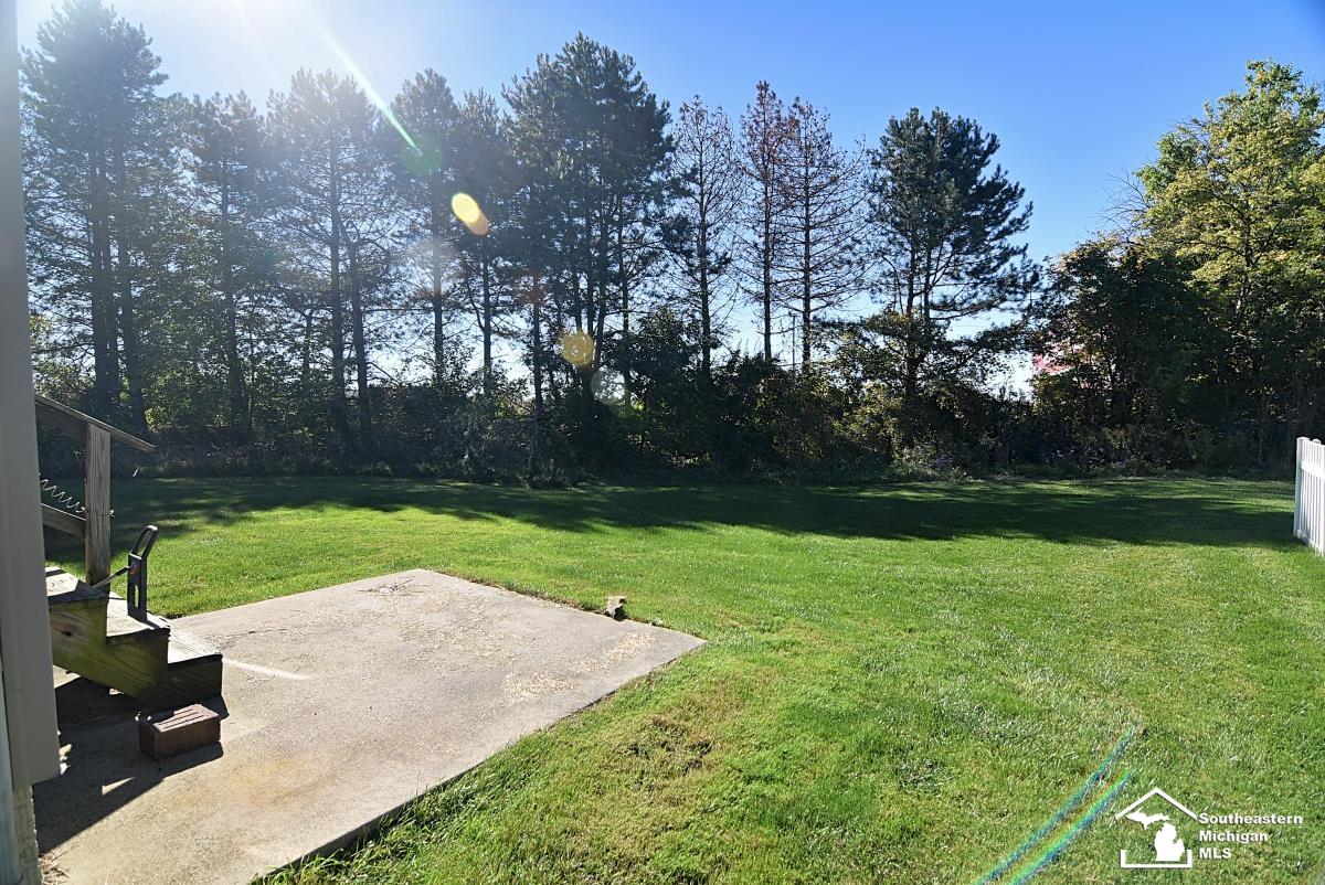 108 Raisin Circle