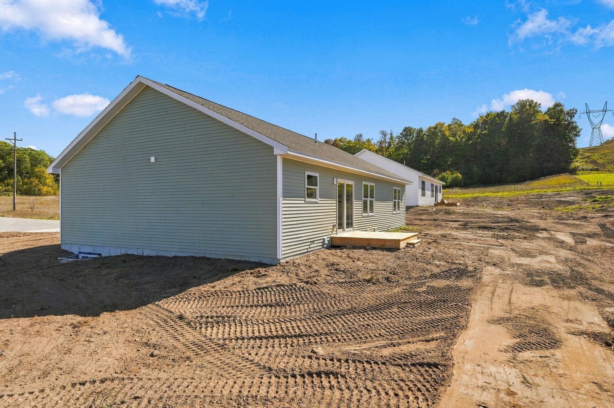 4415 Edwin Boulevard Lot: 43