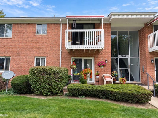 42732 SHELDON PL APT 149, CLINTON TOWNSHIP, MI 48038 - Image aee0f905ad0b32d25e6fdec0932da3aa/692929375