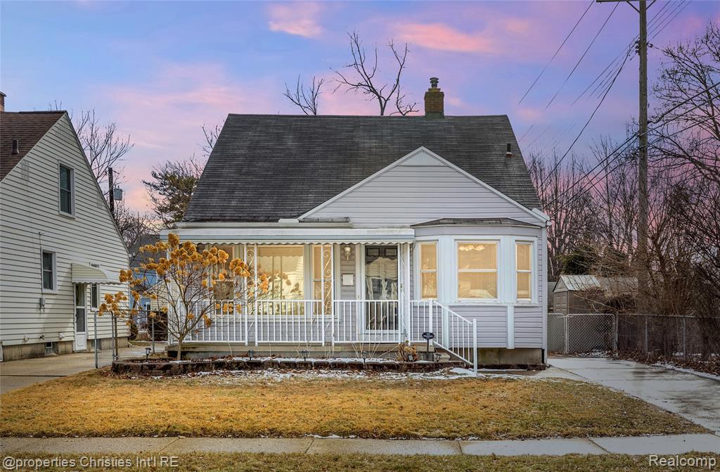 114 E Webster Road
