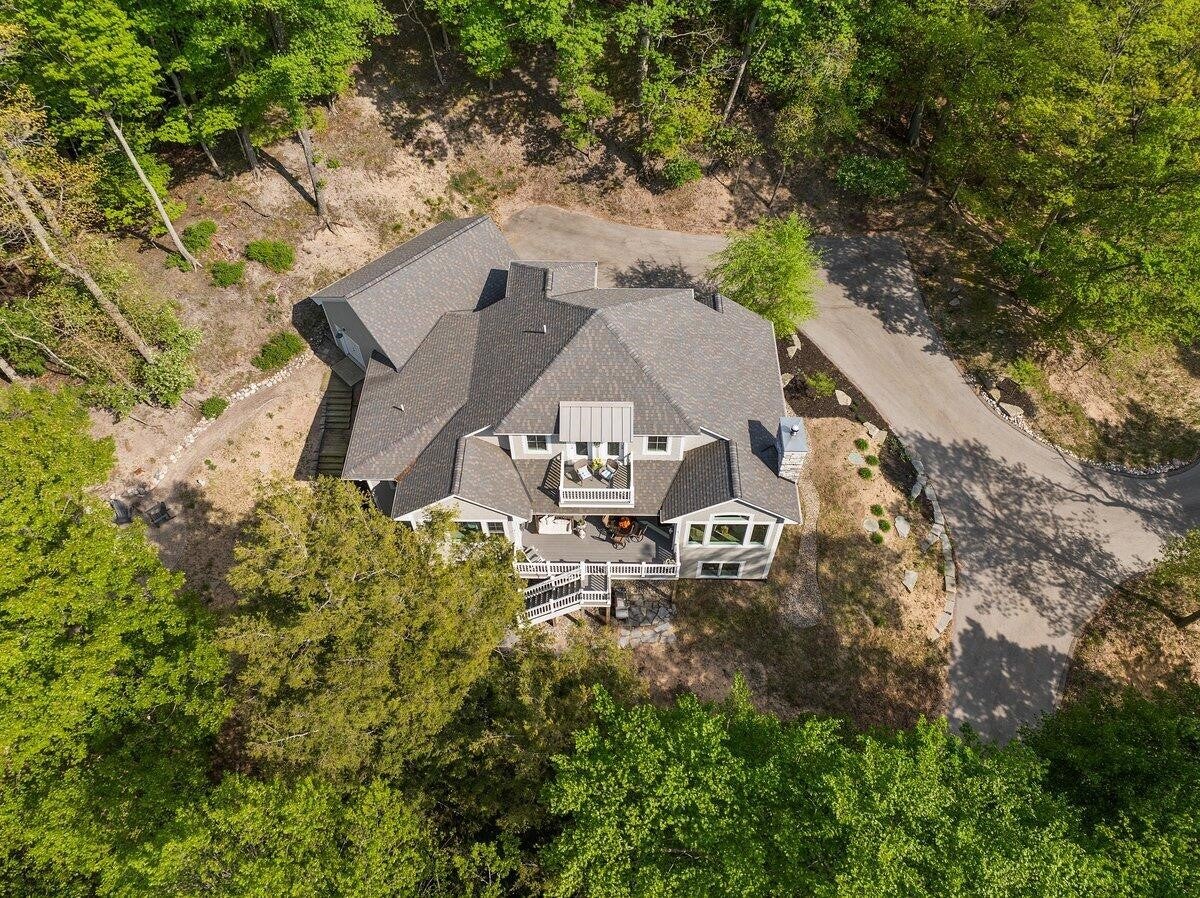 690 Dunegrass Circle Drive