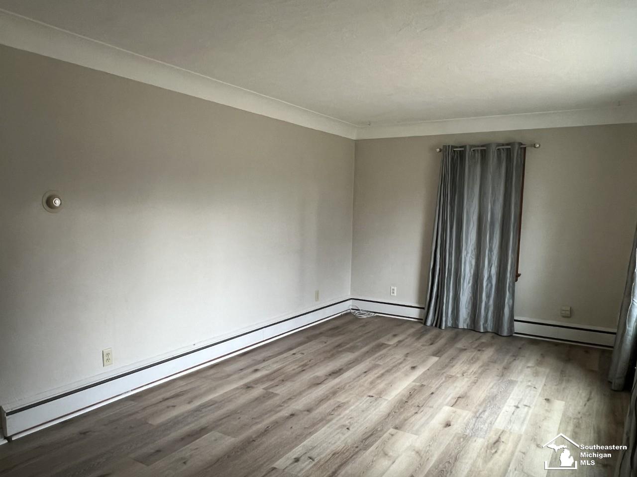 1142 South Park Drive