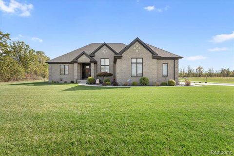 13498 Exeter Road Carleton MI 48117