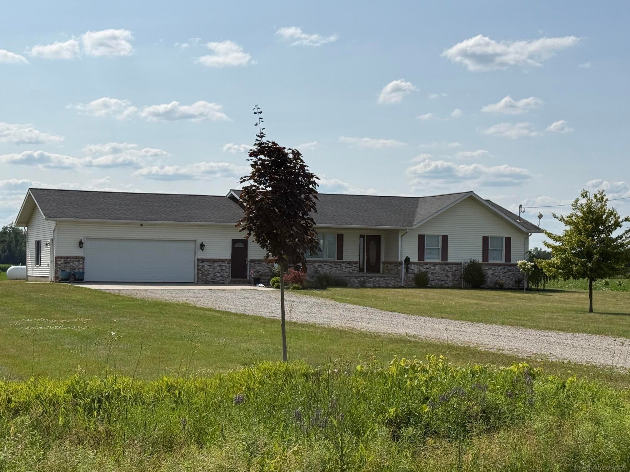 659 N Gates Road