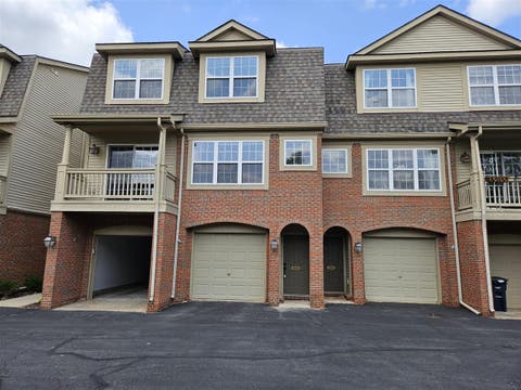 Photo of 3041 Barclay Way, Ann Arbor, MI 48105 (MLS # 70548195)