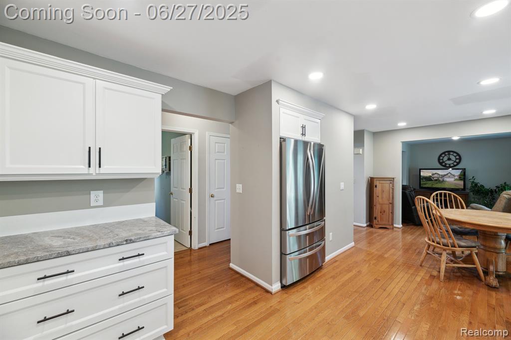 Oxford, Michigan 48371, United States, 4 Bedrooms Bedrooms, ,3 BathroomsBathrooms,Residential,Pending,192824