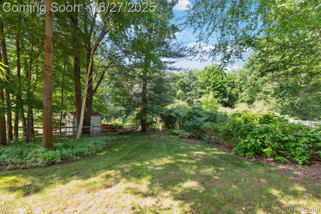 Oxford, Michigan 48371, United States, 4 Bedrooms Bedrooms, ,3 BathroomsBathrooms,Residential,Pending,192824