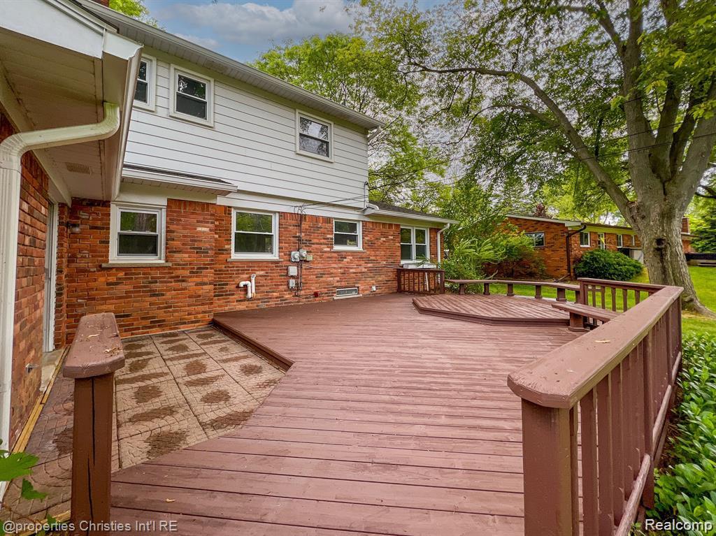 Rochester Hills, Michigan 48309, United States, 3 Bedrooms Bedrooms, ,2 BathroomsBathrooms,Residential,Active,214974