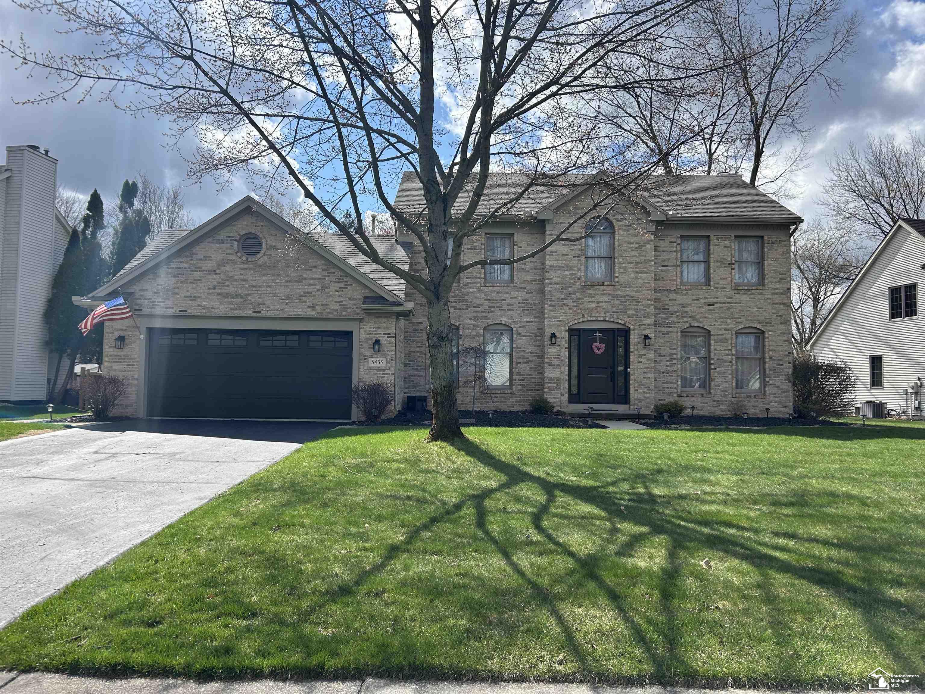 3435 Shadywood Drive