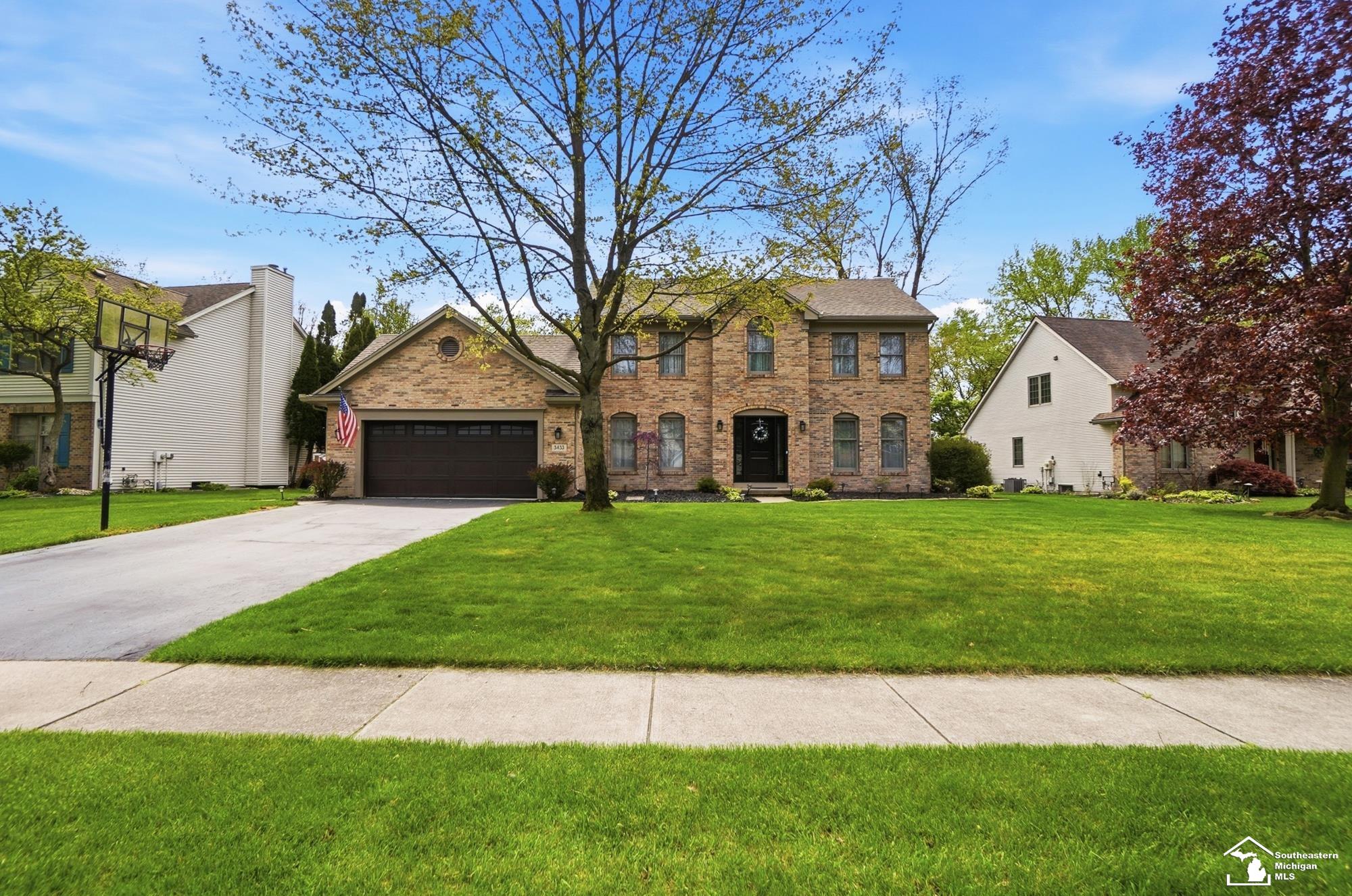 3435 Shadywood Drive