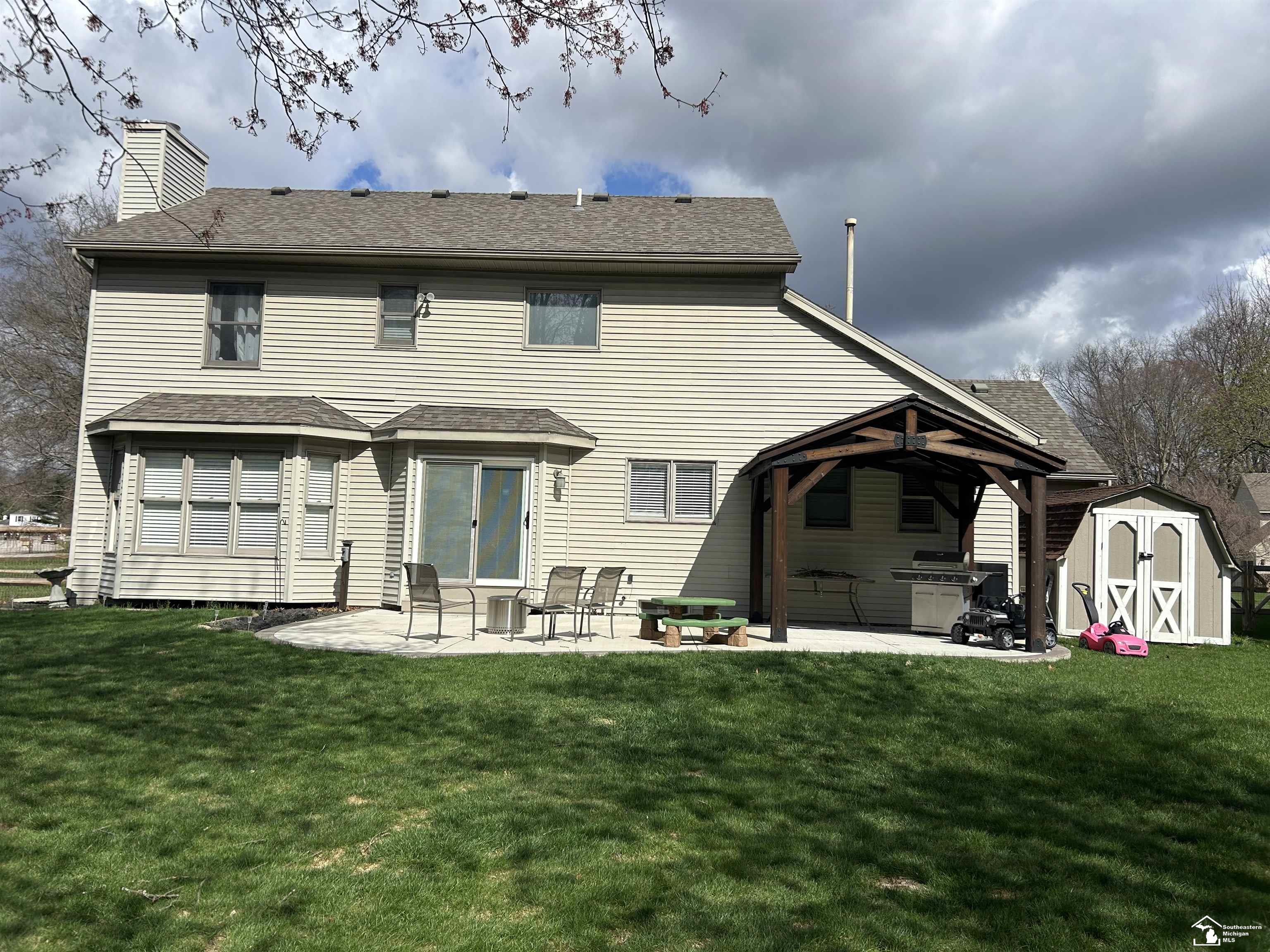 3435 Shadywood Drive