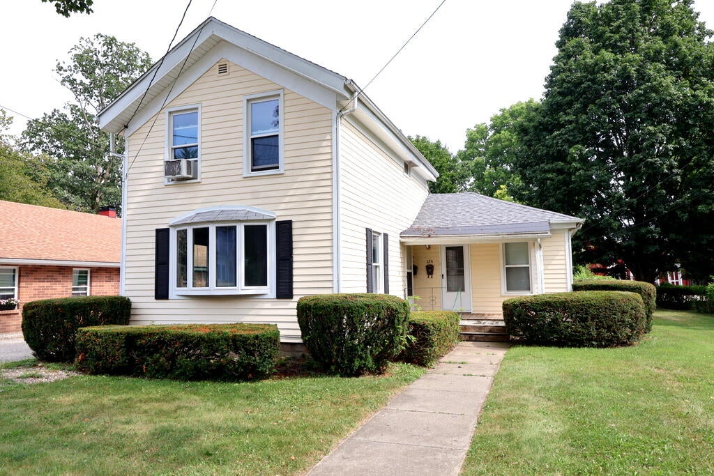 176 W Pearl Street