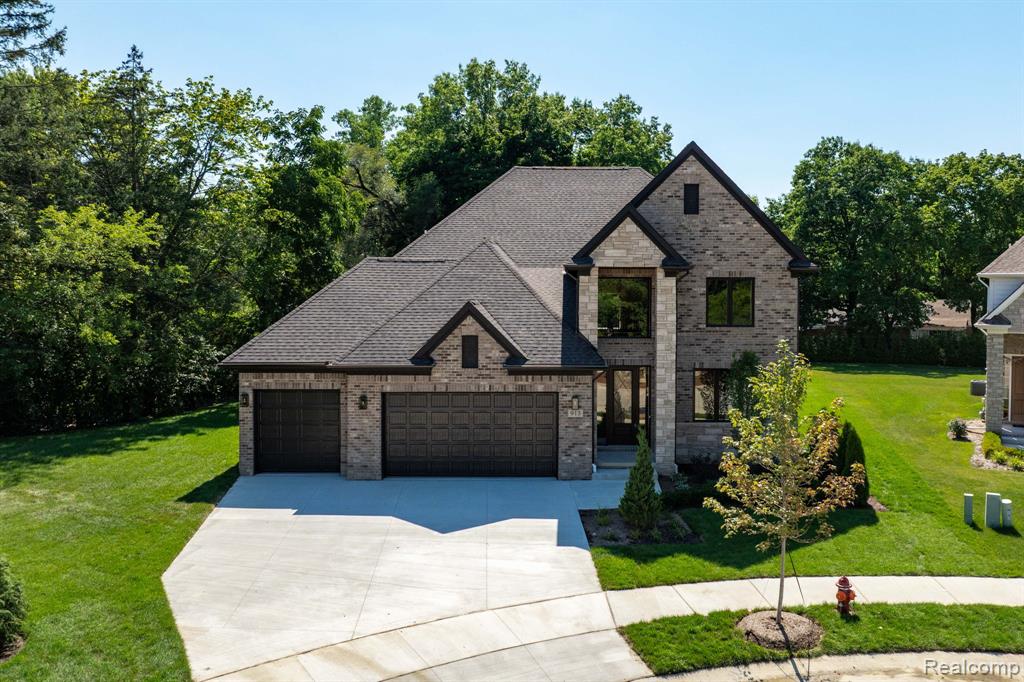 913 Kimberly Court