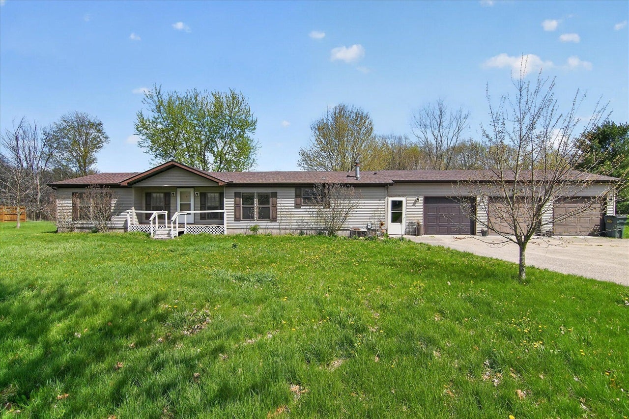 3810 9 1/2 Mile Road