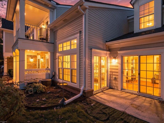 25953 WATERWAY DR # 9, HARRISON TWP, MI 48045 - Image b66a49330c4153420b982692a5a7d6da/4125572785