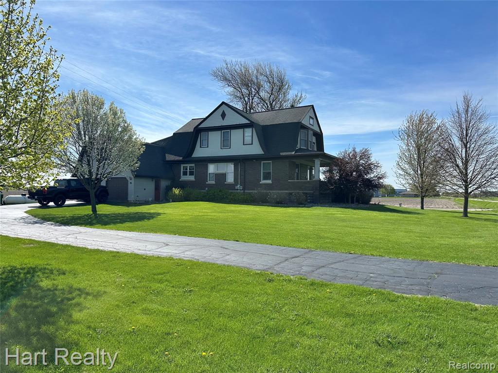 1083 S Van Buren Road