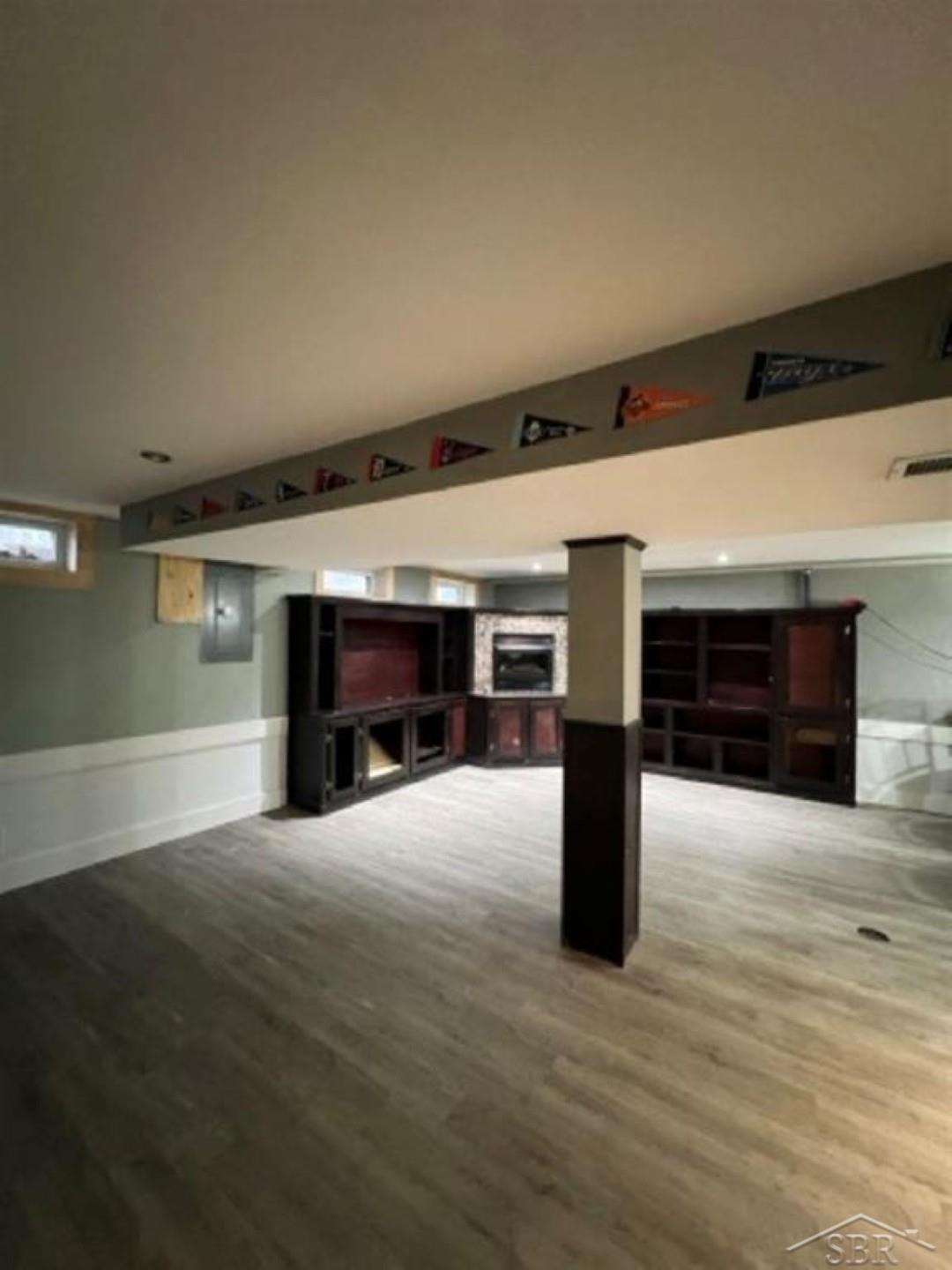 Midland, Michigan 48642, United States, 3 Bedrooms Bedrooms, ,2 BathroomsBathrooms,Residential,Active,249871