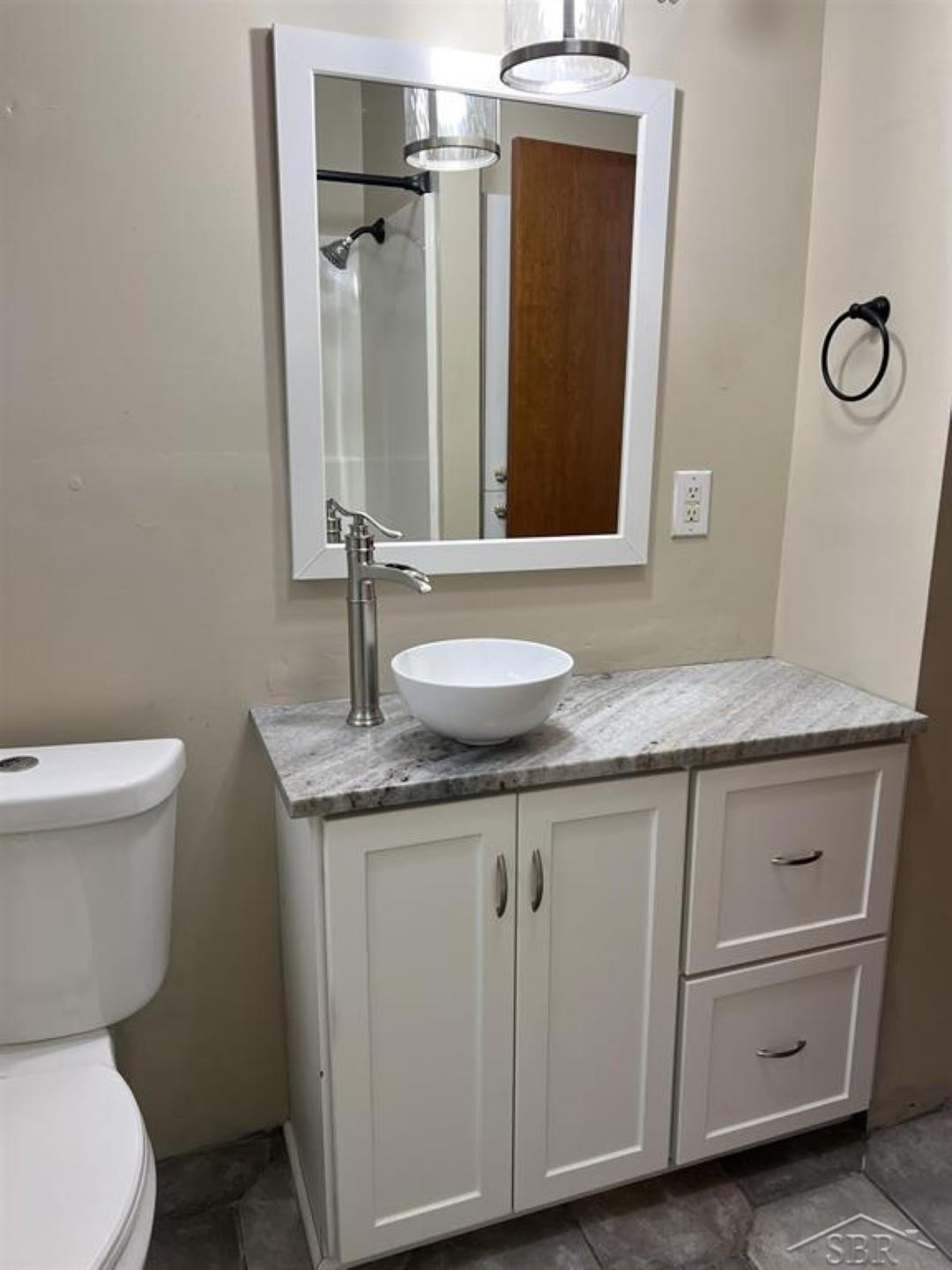 Midland, Michigan 48642, United States, 3 Bedrooms Bedrooms, ,2 BathroomsBathrooms,Residential,Active,249871