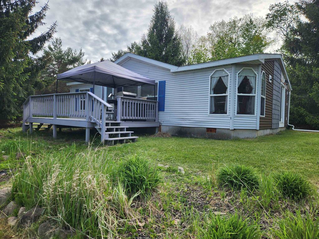 Photo of 917 Chappel Dam Road, Gladwin, MI 48624 (MLS # 50208673)