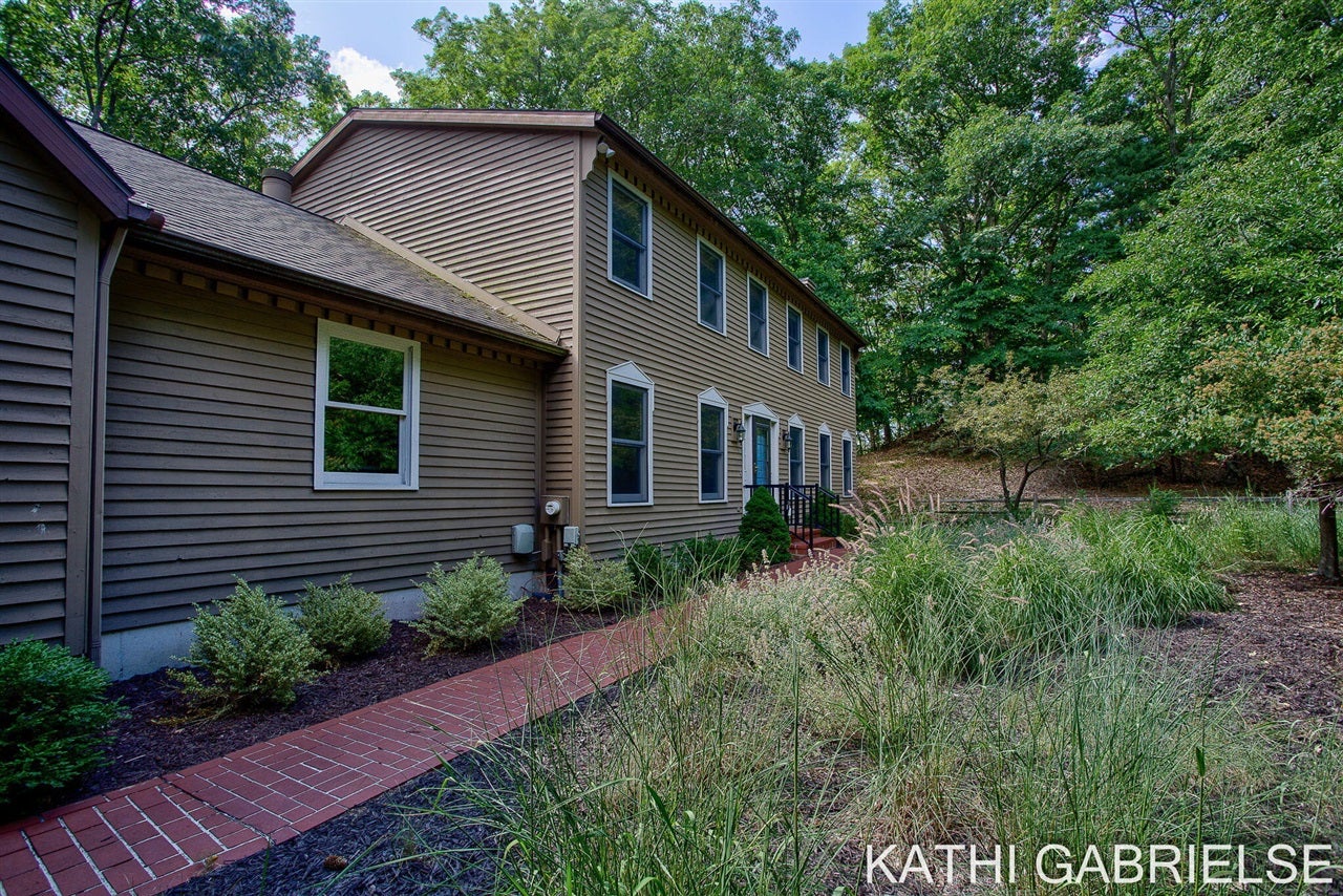 313 Stickney Ridge Road