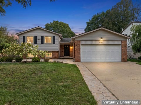 Photo of 2108 Adrienne Drive, Troy, MI 48085 (MLS # 61027226)