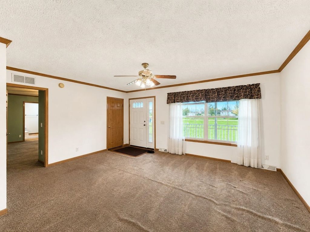 Photo of 5525 E Battle Road, Clare, MI 48617 (MLS # 50207616)