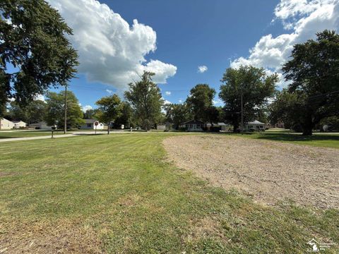 2nd Street Monroe MI 48162