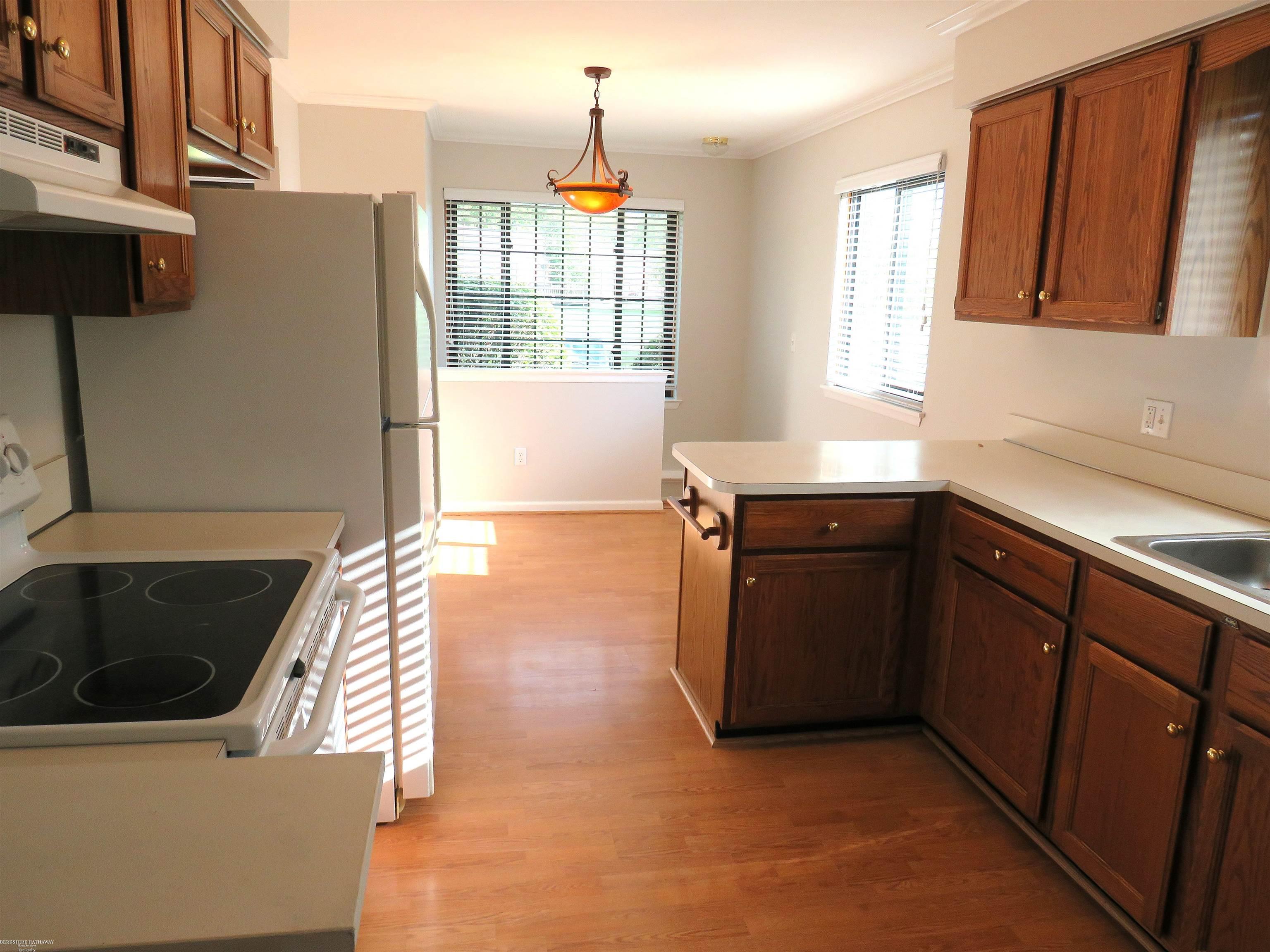 Washington Twp, Michigan 48094, United States, 2 Bedrooms Bedrooms, ,1 BathroomBathrooms,Residential,Active,195658