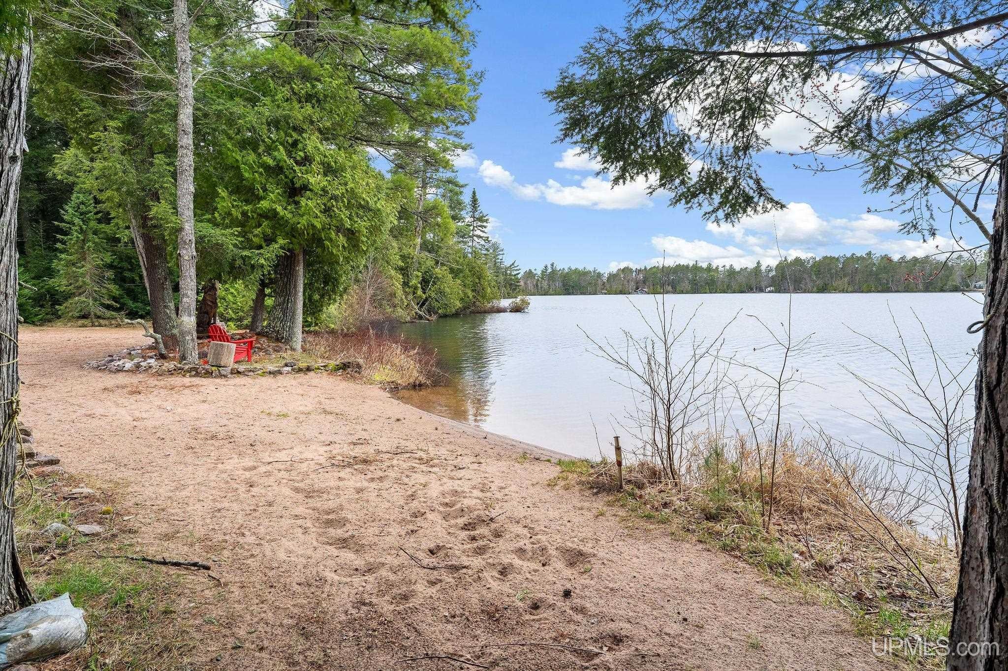 505 E Bass Woods Ln, Gwinn, MI, 49841, USA, 3 Bedrooms Bedrooms, ,3 BathroomsBathrooms,Residential,Active,505 E Bass Woods Ln,50206341