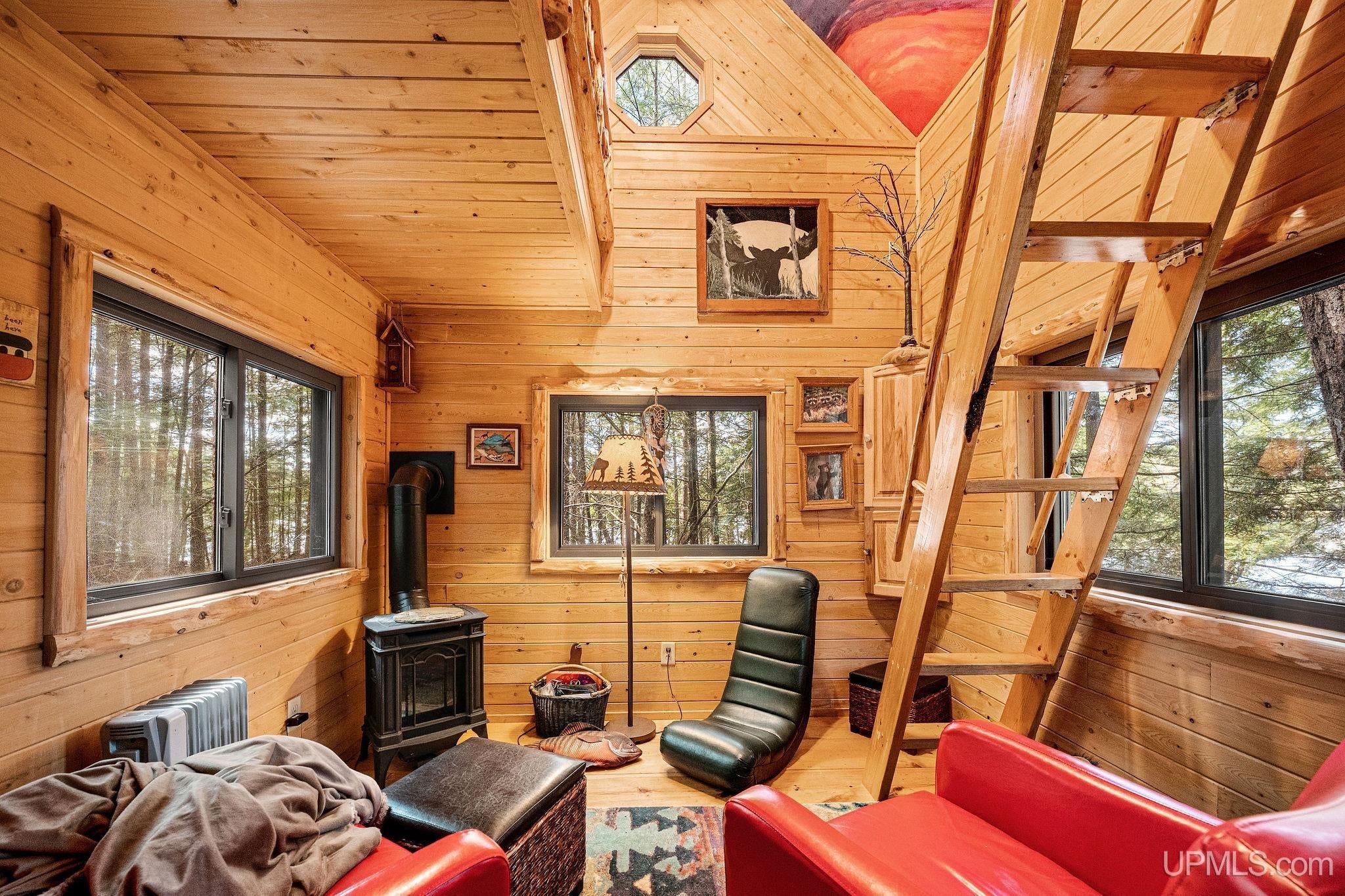 505 E Bass Woods Ln, Gwinn, MI, 49841, USA, 3 Bedrooms Bedrooms, ,3 BathroomsBathrooms,Residential,Active,505 E Bass Woods Ln,50206341