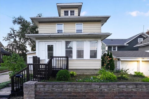 Photo of 406 Garfield Street, Jackson, MI 49203 (MLS # 70562929)