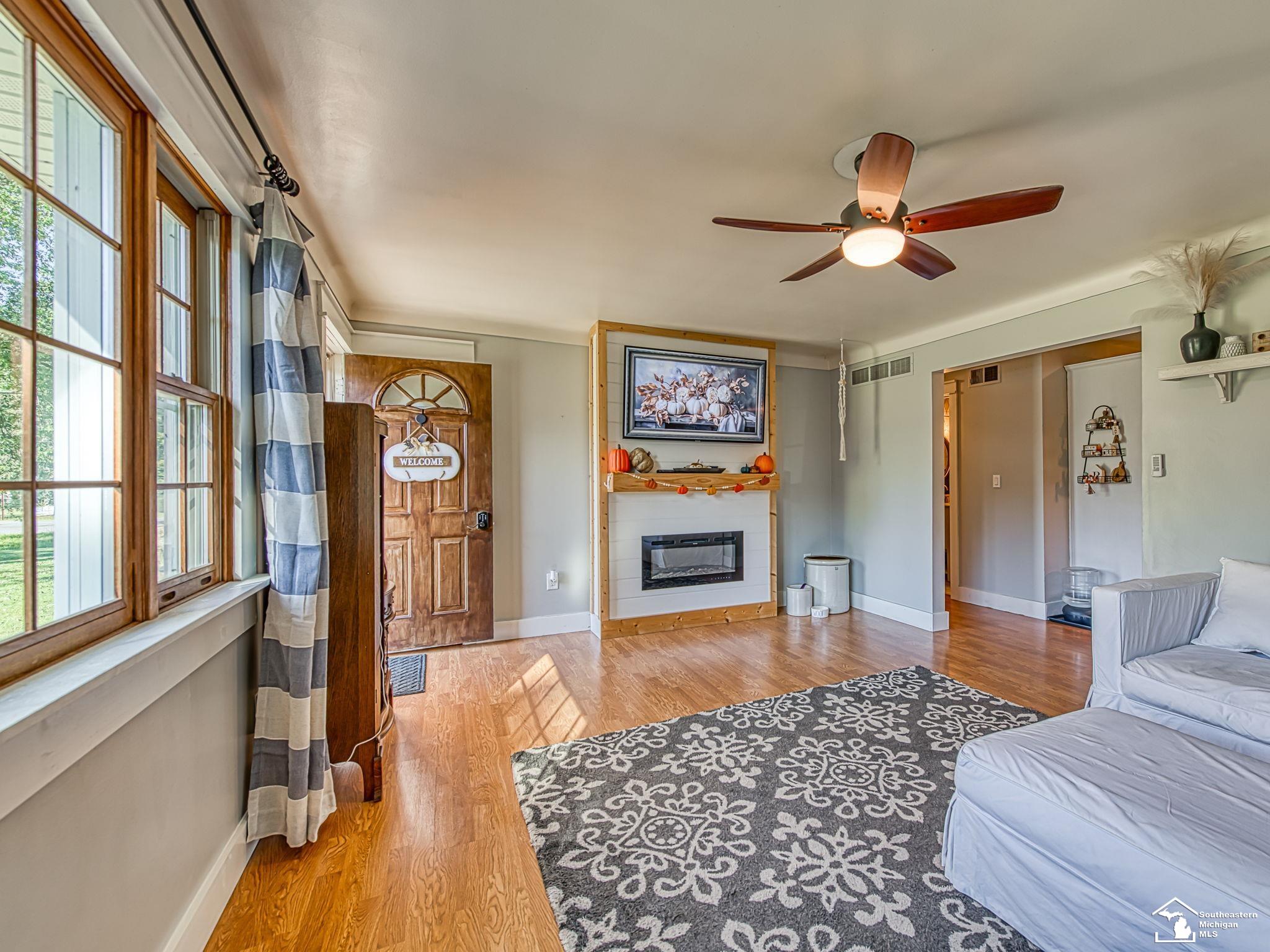 2496 LaSalle Road