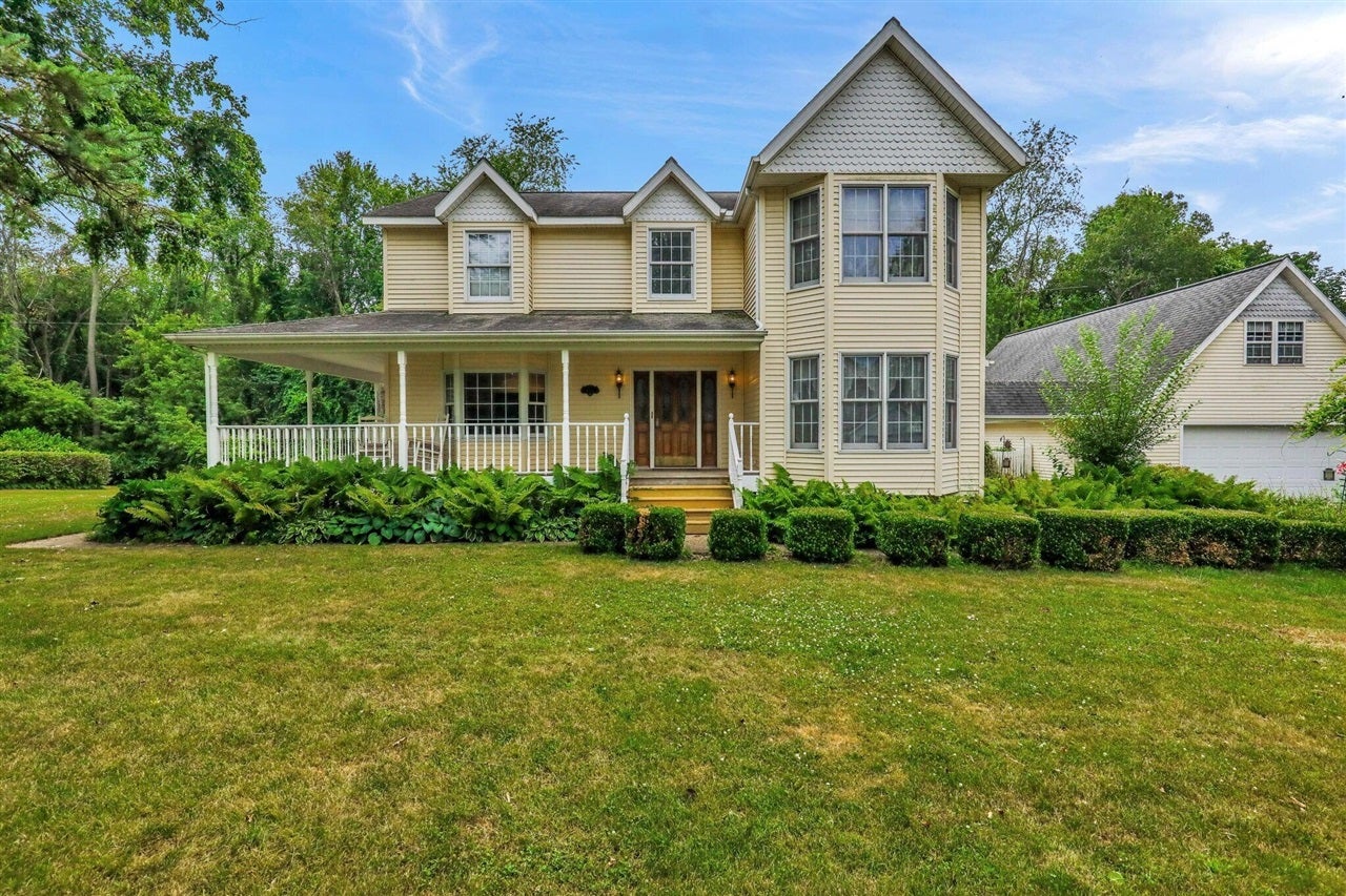 4961 Beechwood Drive