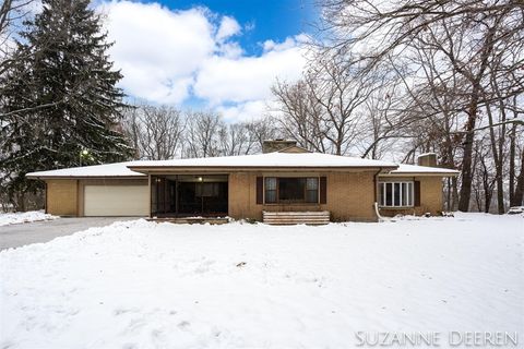 Photo of 714 W State Street, Belding, MI 48809 (MLS # 70507465)